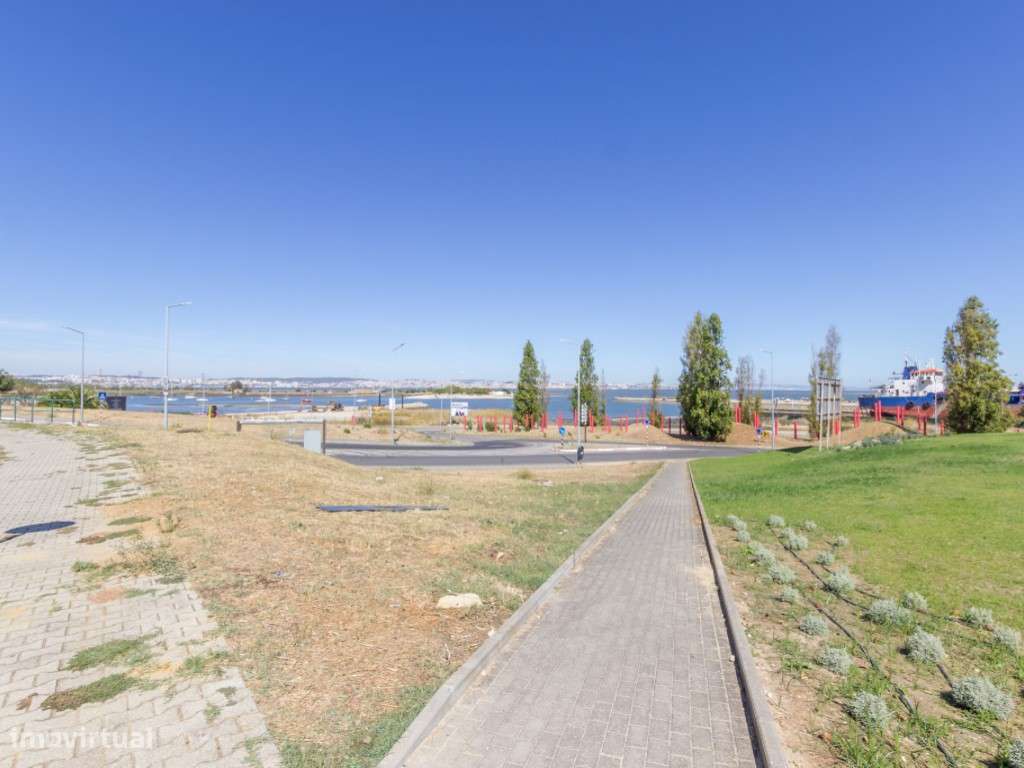 Apartamento T4 - Zona Premium - Seixal-21