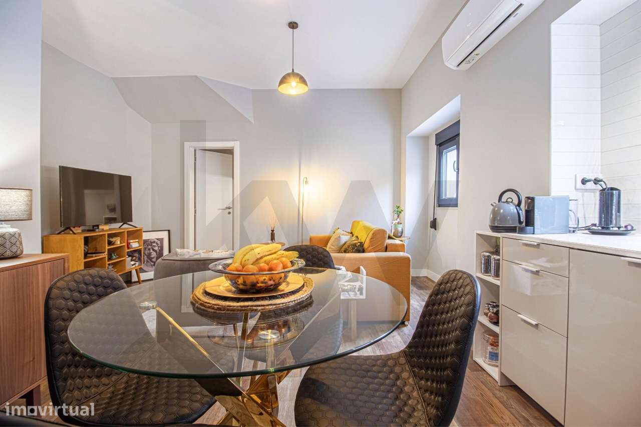 T1 Remodelado com Logradouro de 70m2 e Entrada Independente – Amadora - Grande imagem: 5/23