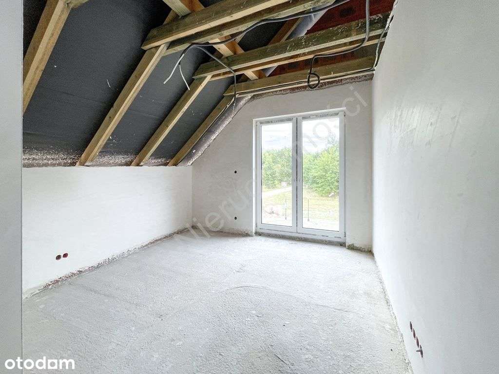 Zaledwie 1 km od szkoły w Adamowiźnie !-17