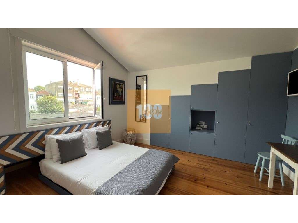 Prédio Burguês Reabilitado na Baixa do Porto com Licença AL - Grande imagem: 4/50