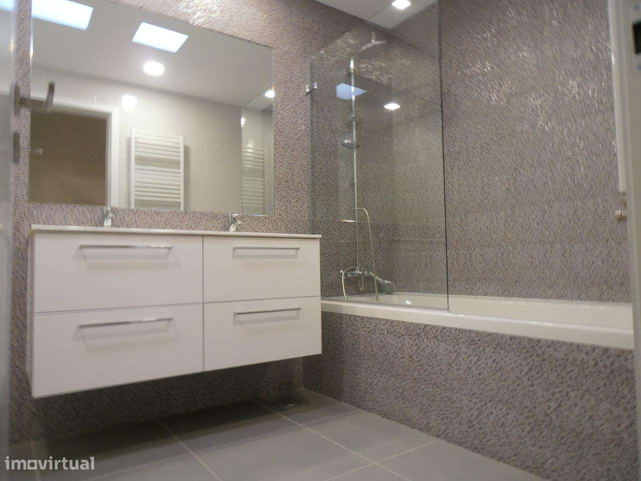 Moradia T3 - Barroselas - Grande imagem: 3/4