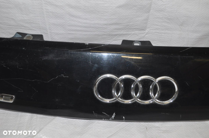 BLENDA LISTWA KLAPY AUDI R8 420 420807649 - 3