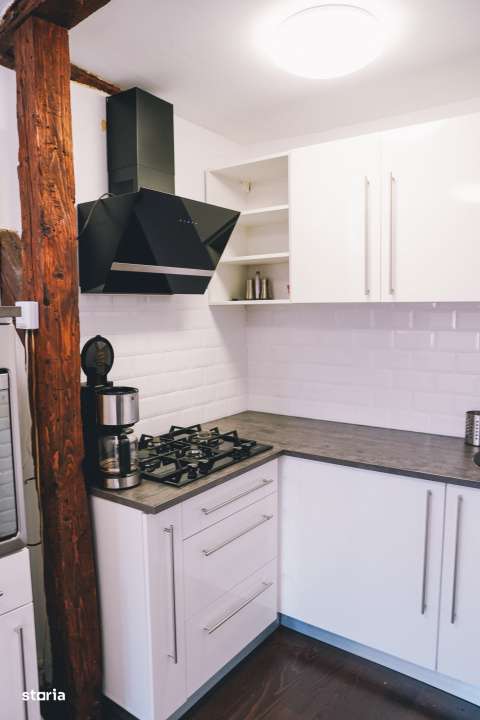 Apartament 3 camere superb, gata renovat – Centrul Istoric Sibiu!-7