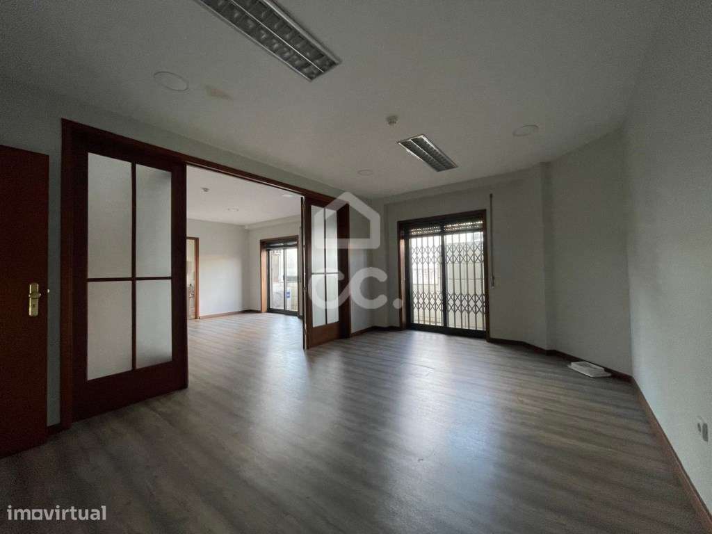 Espaço Comercial no Centro de Santo Tirso - Licenciado para Escritó...-7