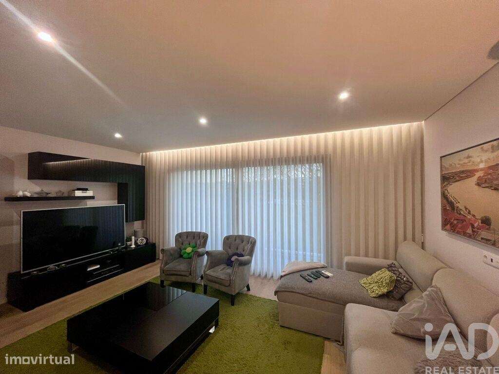 Casa / Villa T4 em Rio Tinto de 180,00 m2 - Grande imagem: 5/25