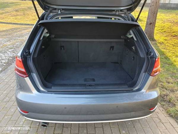 Audi A3 Sportback 30 TDI S-line S tronic - 37