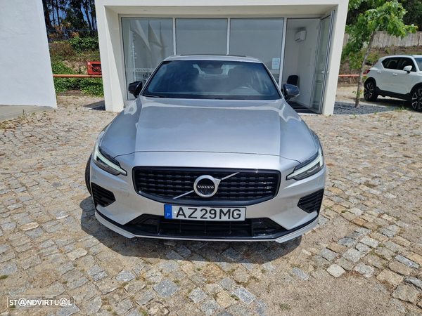 Volvo S60 2.0 T8 PHEV R-Design AWD - 3