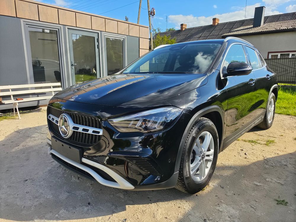 Mercedes-Benz GLA 200 7G-DCT Progressive 2025