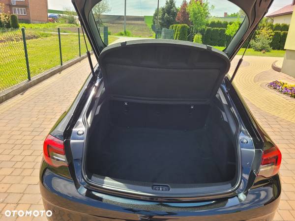 Opel Insignia 1.5 T Enjoy S&S - 16