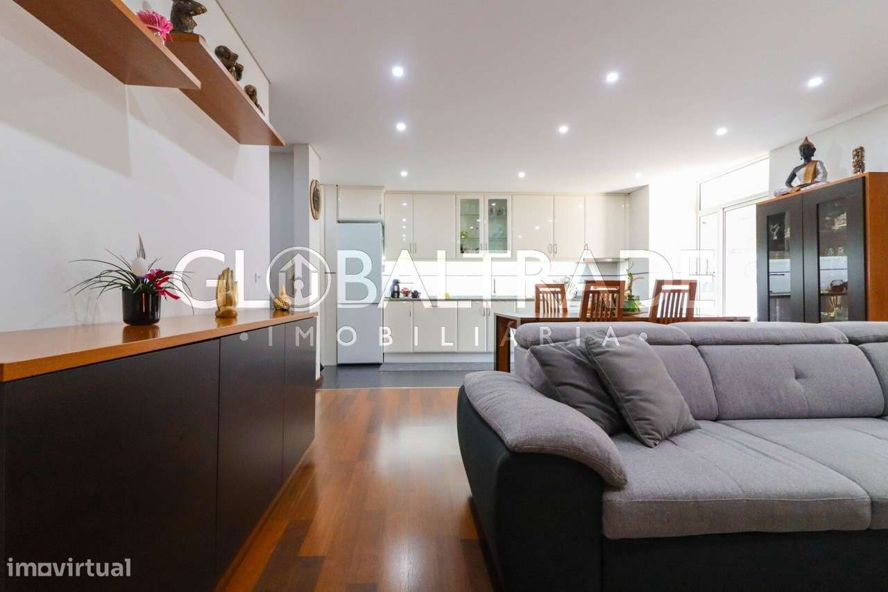 Apartamento T2 Renovado em Rio Tinto-10