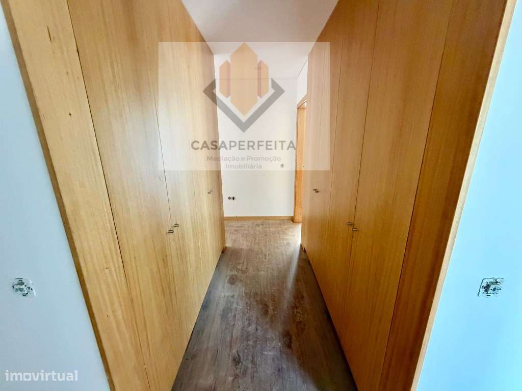Apartamento T3 NOVO de 2 Frentes com 156m2, Varanda e 2 Lugares de ...-23