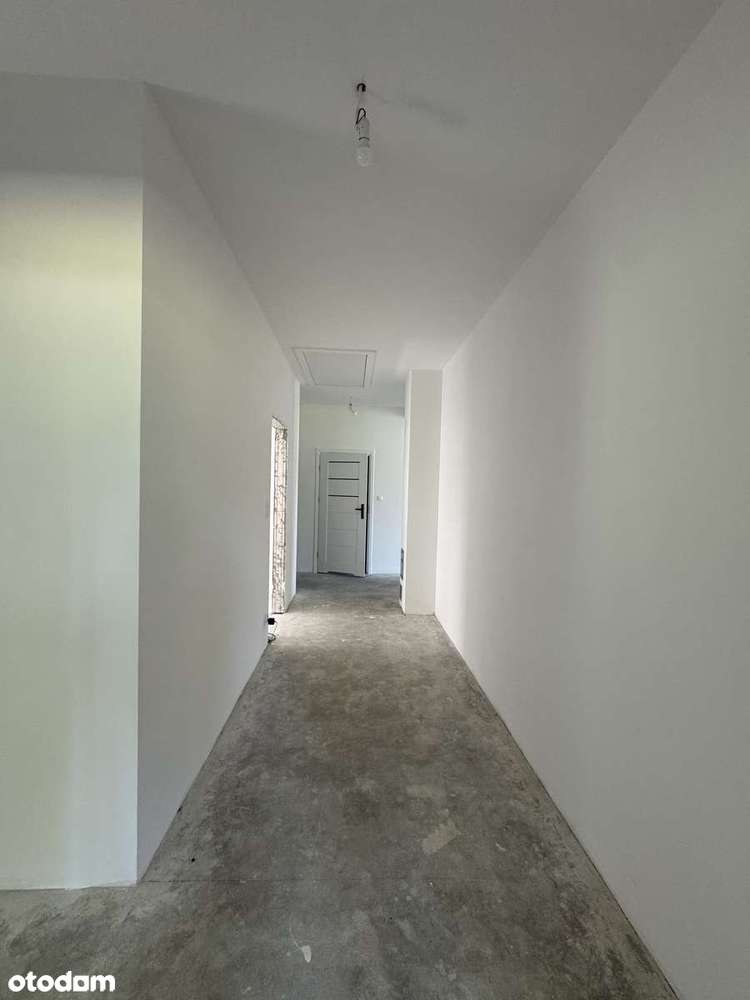 Nowoczesny, parterowy dom z pięknym ogrodem!-10