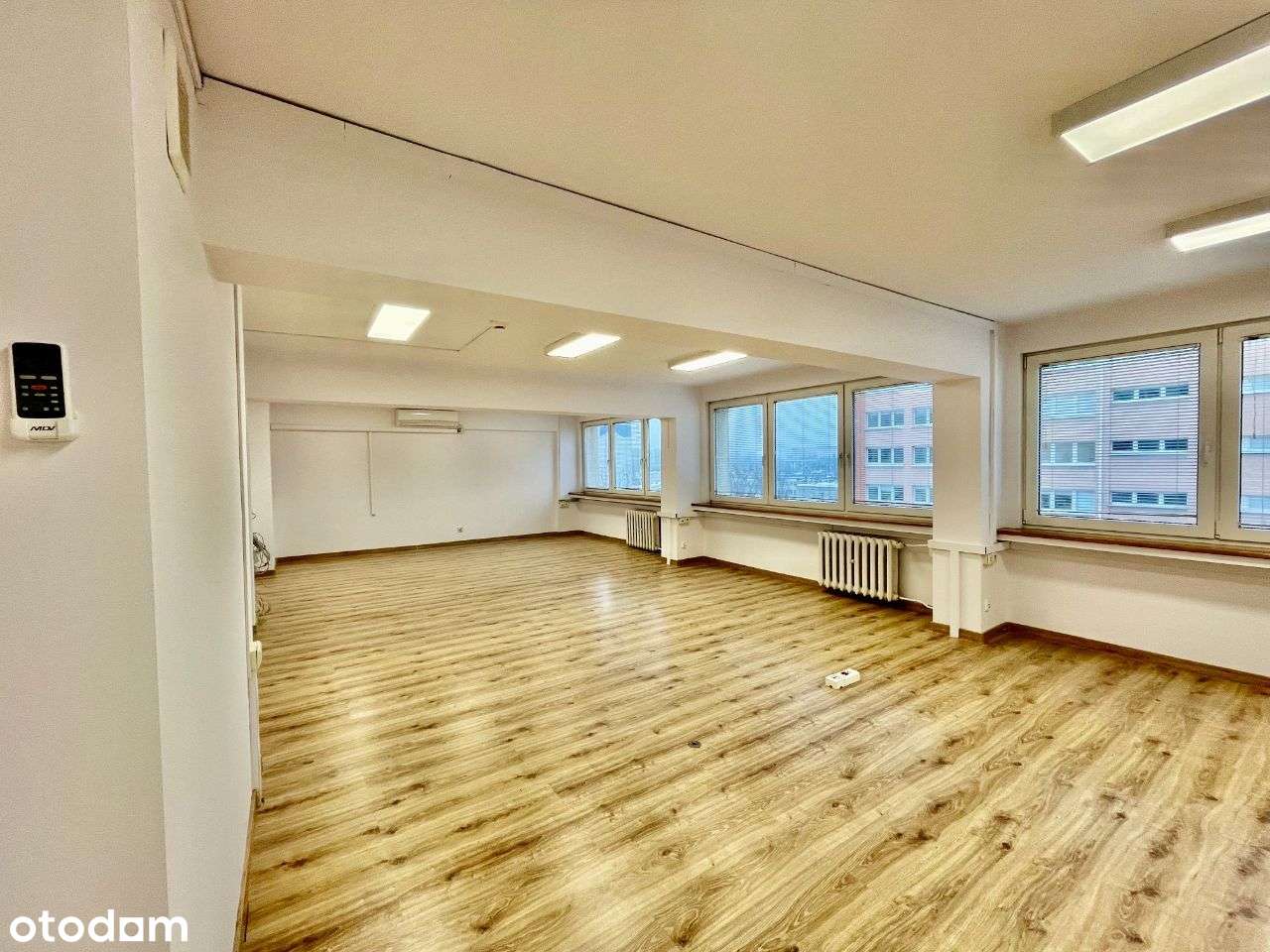Pilnie lokal biurowo-usługowy 58 m2 - klimatyzowan - Pełny obrazek: 5/5