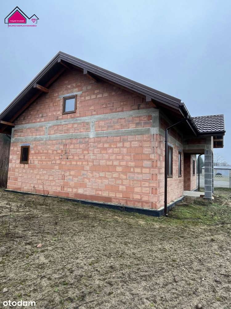 Przestronny Dom na Wsi do własnej aranżacji-6