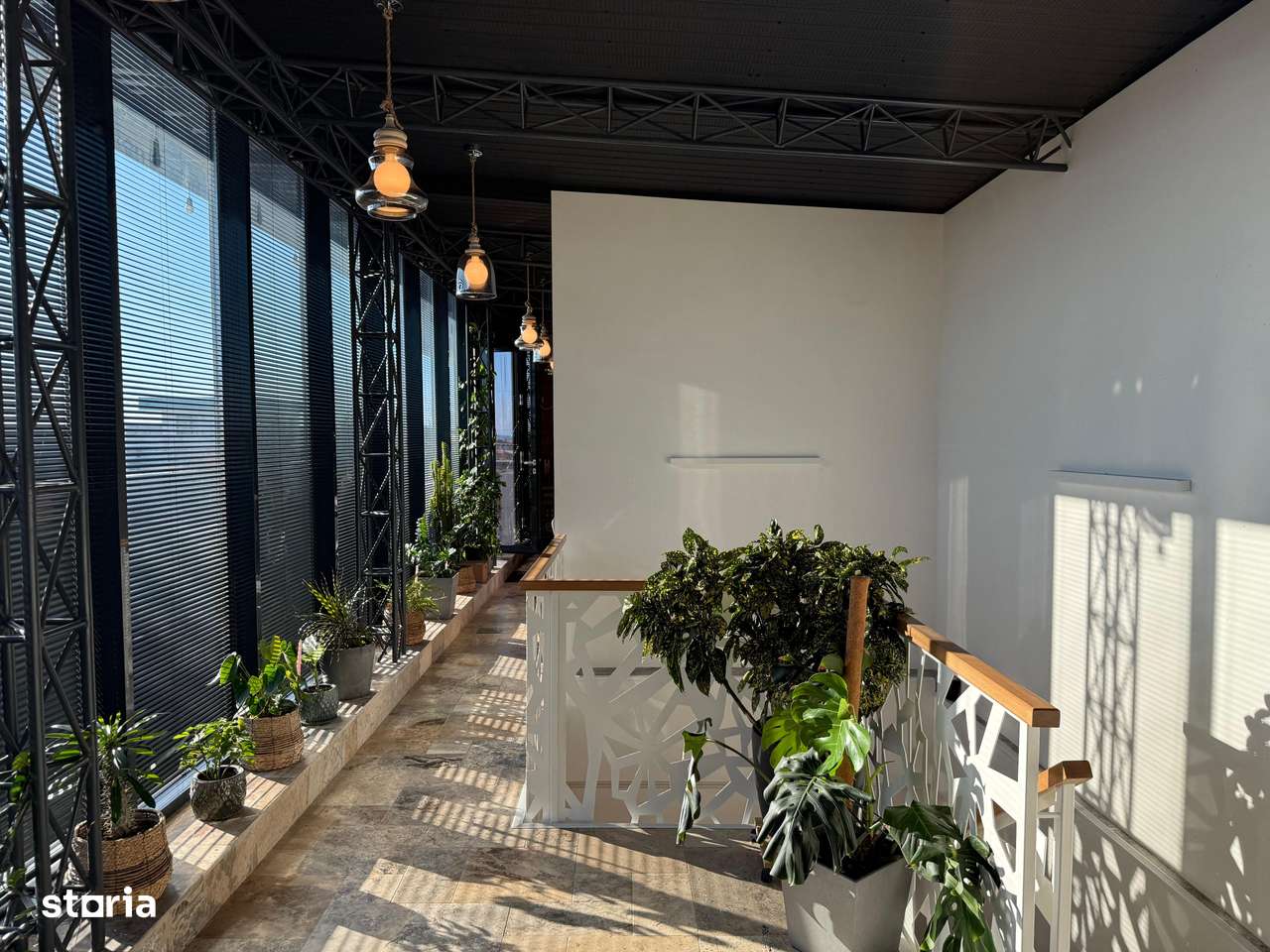 Penthouse 4 camere lux Mamaia Sat-0