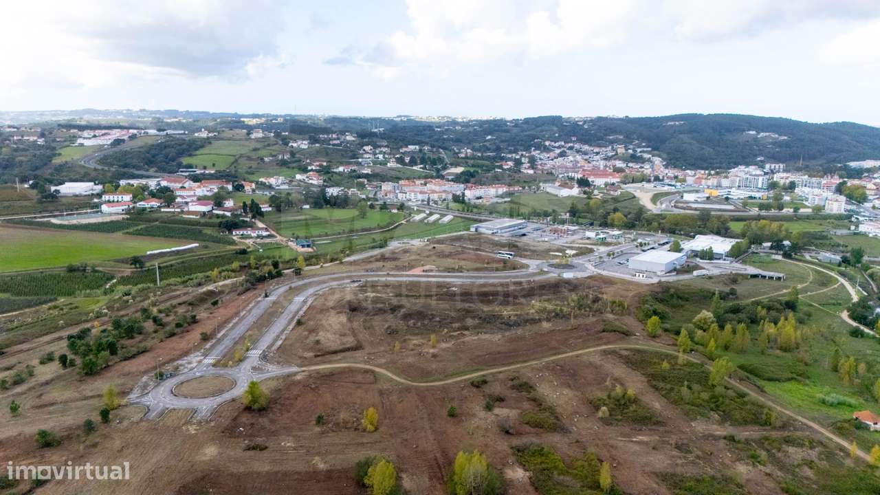 Nova Alcobaça- Lote de terreno para construção de prédio - Grande imagem: 5/6