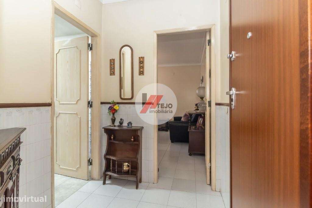 Venda I Apartamento I 70 m I Qta da Lomba-8