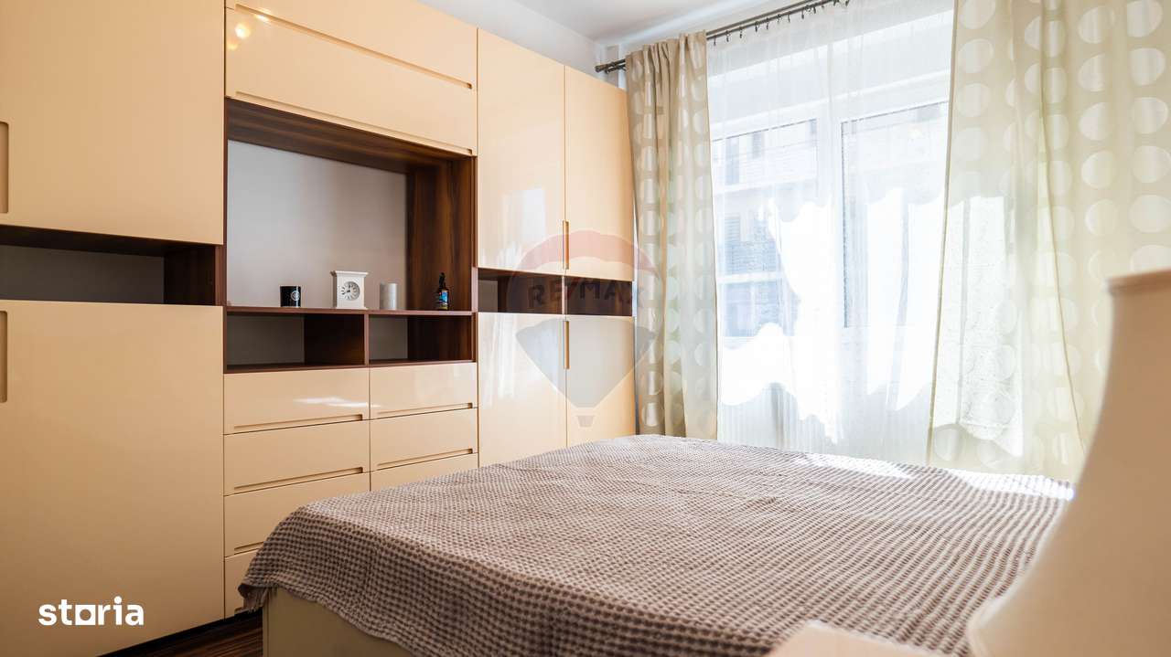 Dobroesti - vanzare apartament 3 camere, strada Marului-17