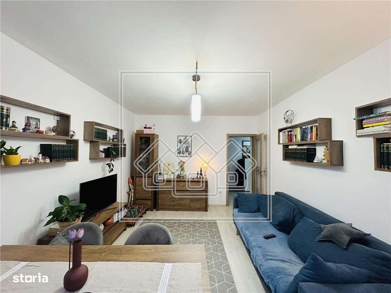 Apartament decomandat cu 3 camere, 2 bai, 2 balcoane, loc de parcare-1