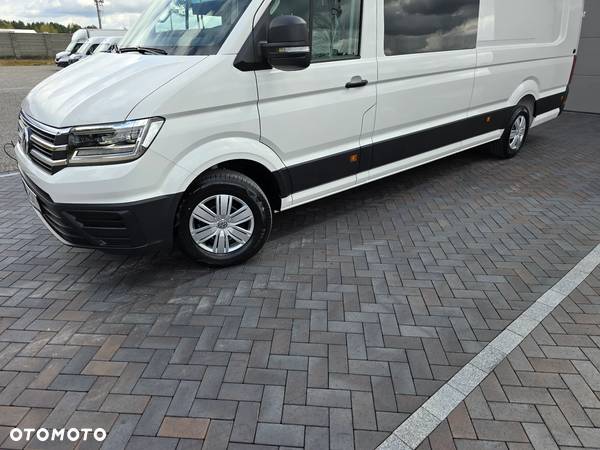 Volkswagen CRAFTER FURGON LONG 4,80 Długi7-OSOBOWY + ŁADOWNOŚĆ 850kg  AUTOMAT 8-G KAMERA COFANIA FOTEL PNEŁMATYCZNY FUL LED DUŻE RADIO NOWY NOWY NOWY NIE UŻYWANY - 10