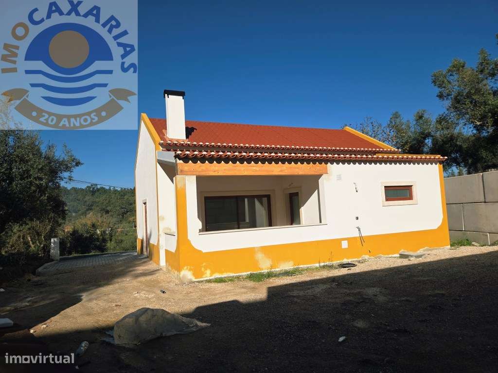 Moradia T2 - Grande imagem: 4/37