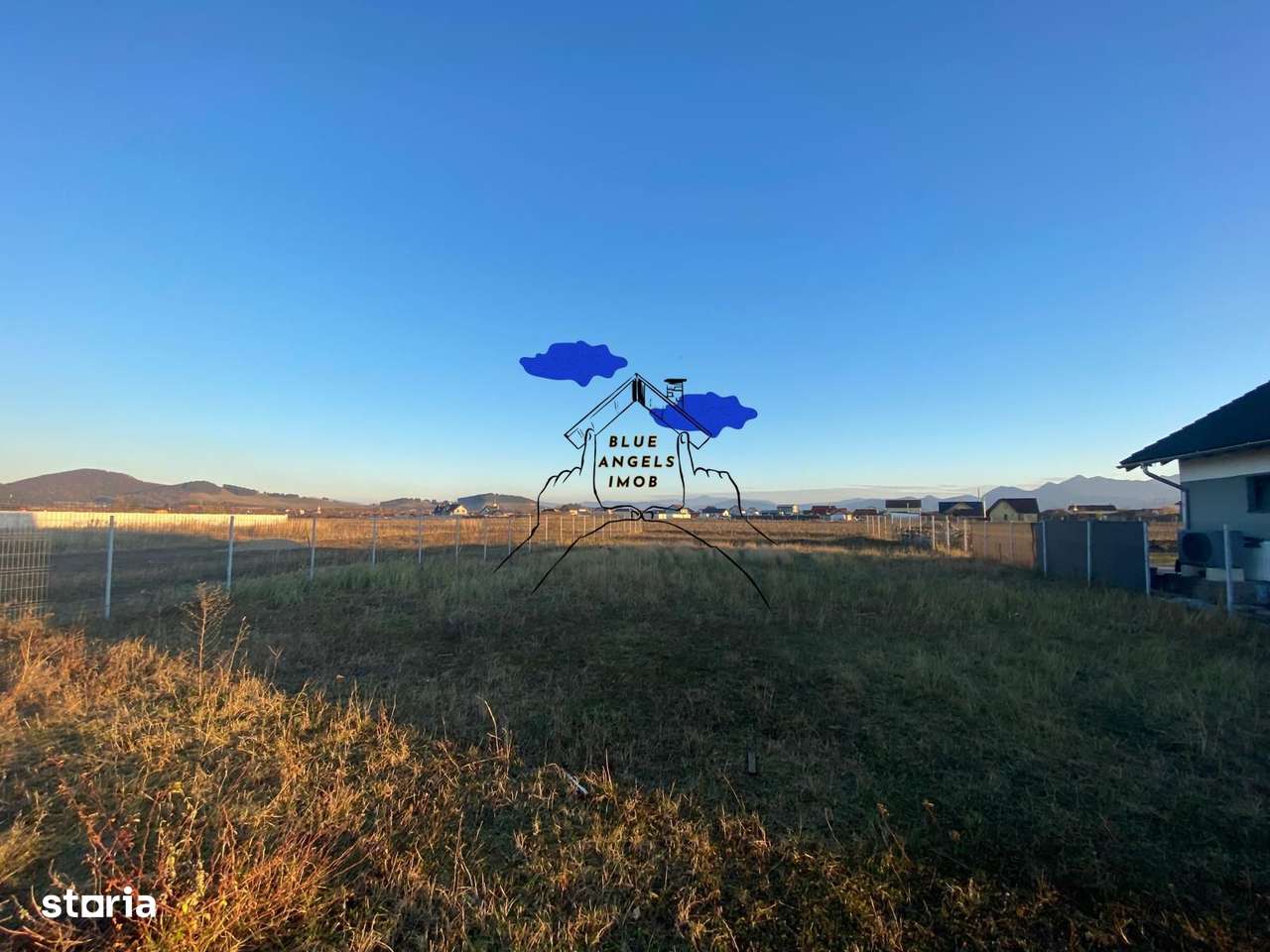 Teren Intravilan 811mp zona Sala sportului, Sanpetru-1