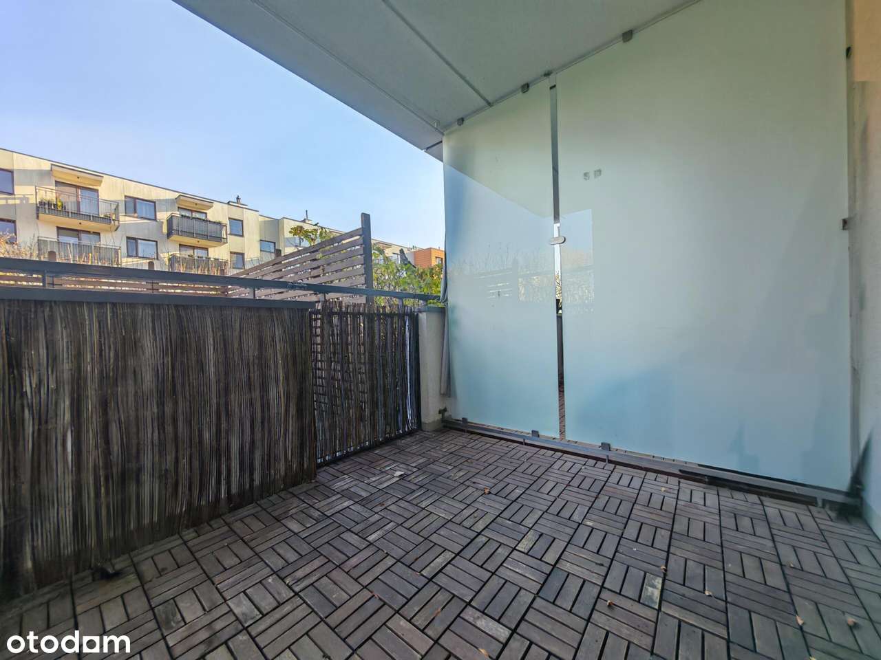 Dostępne od ręki , z dwoma ogrodami-15