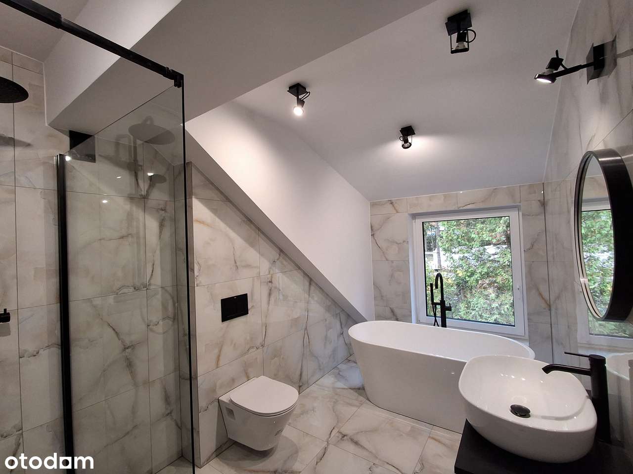 Blizniak w sercu Podkowy Lesnej - Pełny obrazek: 5/12