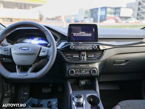 Ford Kuga - 15