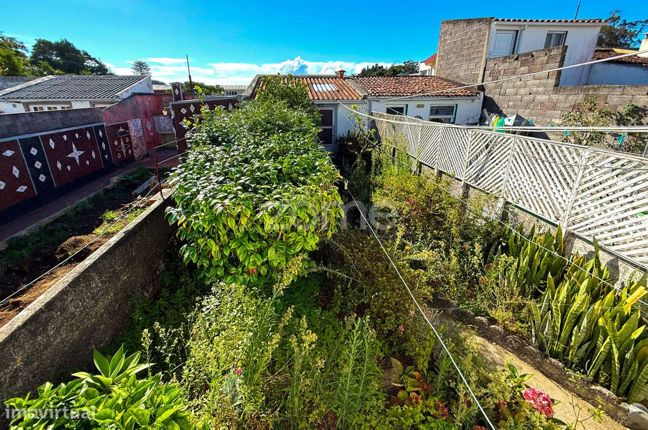 Moradia Térrea T2 na Fajã de Baixo-15