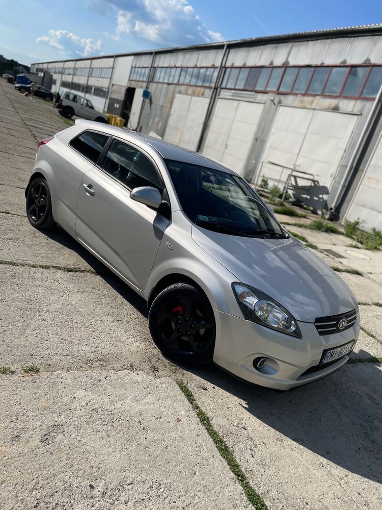 Kia Ceed II (2012-) 1.6 Optimum + 2009
