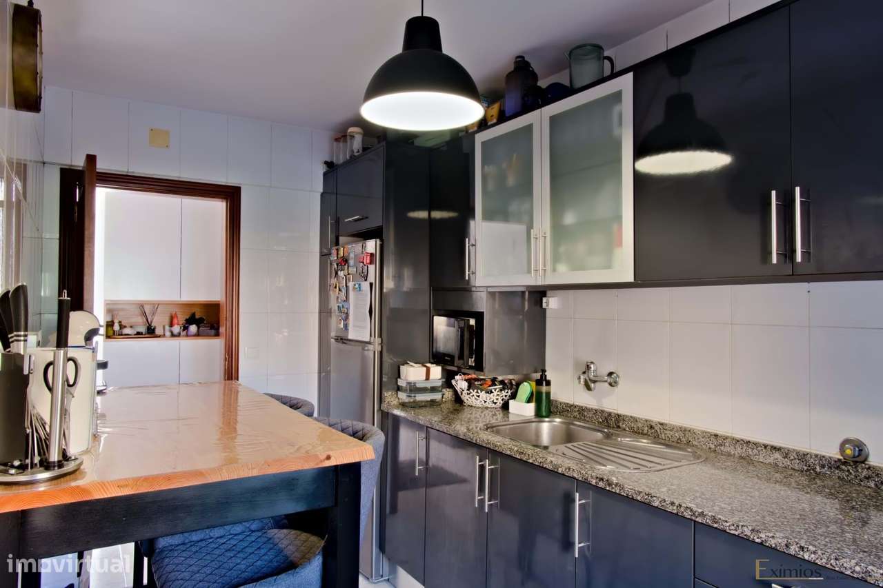 Apartamento T2 com dois lugares de garagem, na Póvoa de Varzim - Grande imagem: 4/14