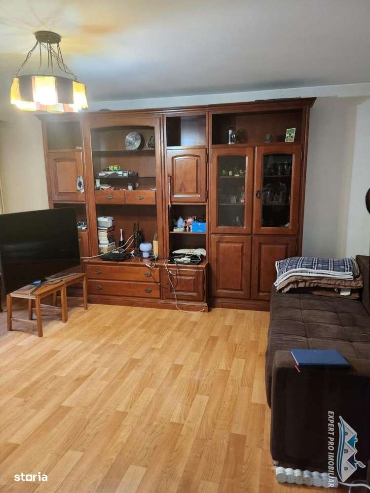 Drumul Sarii Al. Botorani bloc 1989 et. 3, 76mp-1