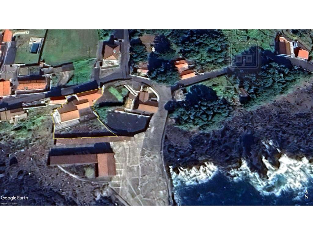 Edifício com BAR RESTAURANTE à beira mar para VENDA - Lajes do Pico... - Grande imagem: 4/22