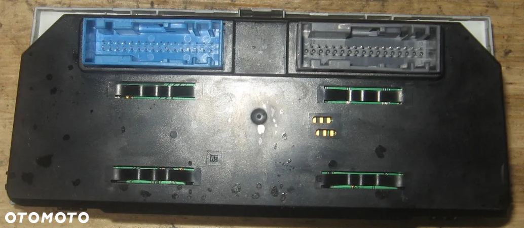 przełącznik nawiewu panel ASTRA III H ZAFIRA B 13122963 OPEL - 4