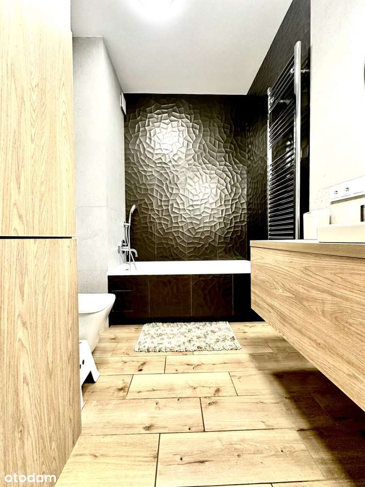 Do wprowadzenia•3 pokoje•2 łazienki•Balkon•Garaż-10