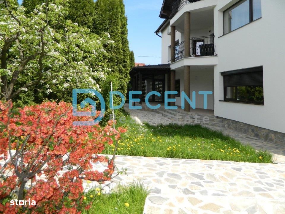 Apartament 4 camere