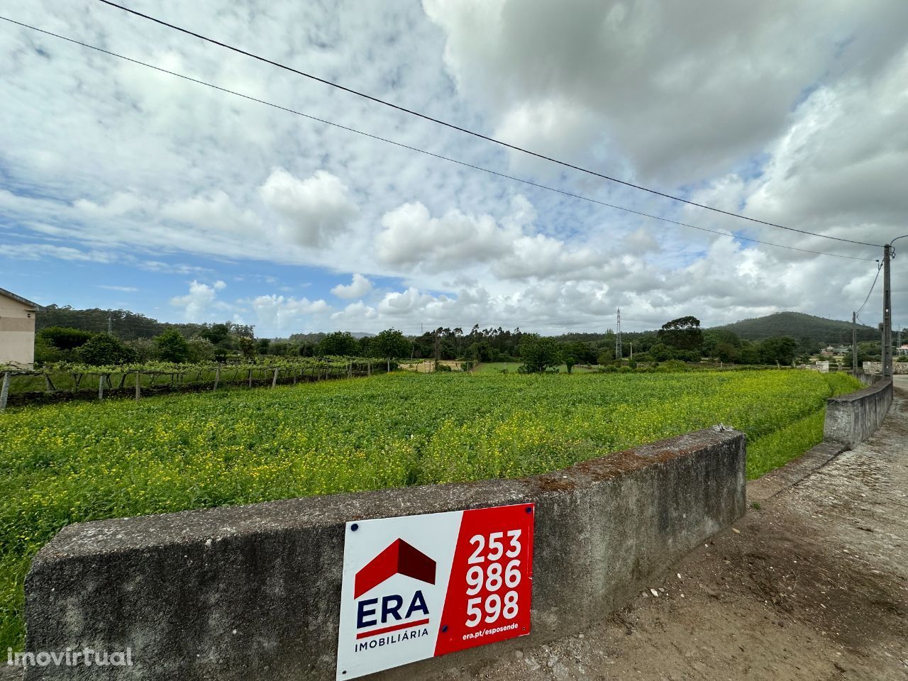 Terreno 2558m2 construção em Rio Tinto, Esposende