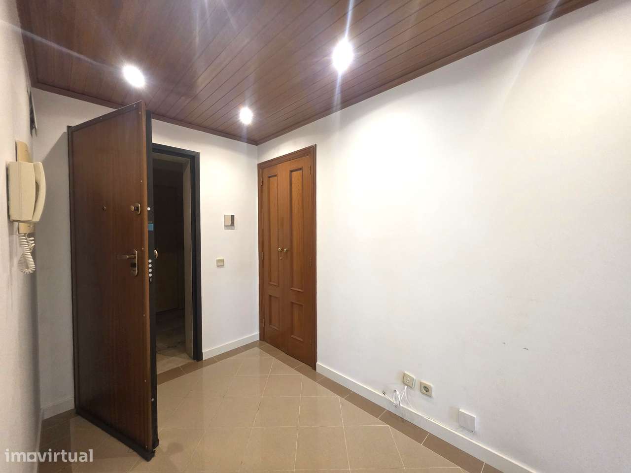 Excelente Apartamento T3- Santa Marta do Pinhal-28