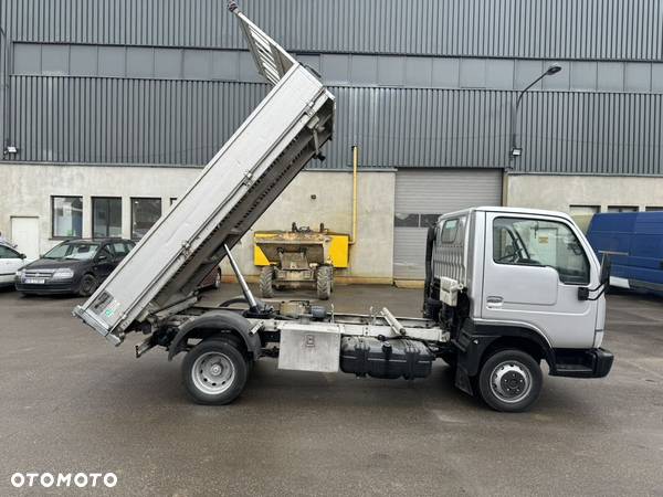 Nissan Cabstar - 4