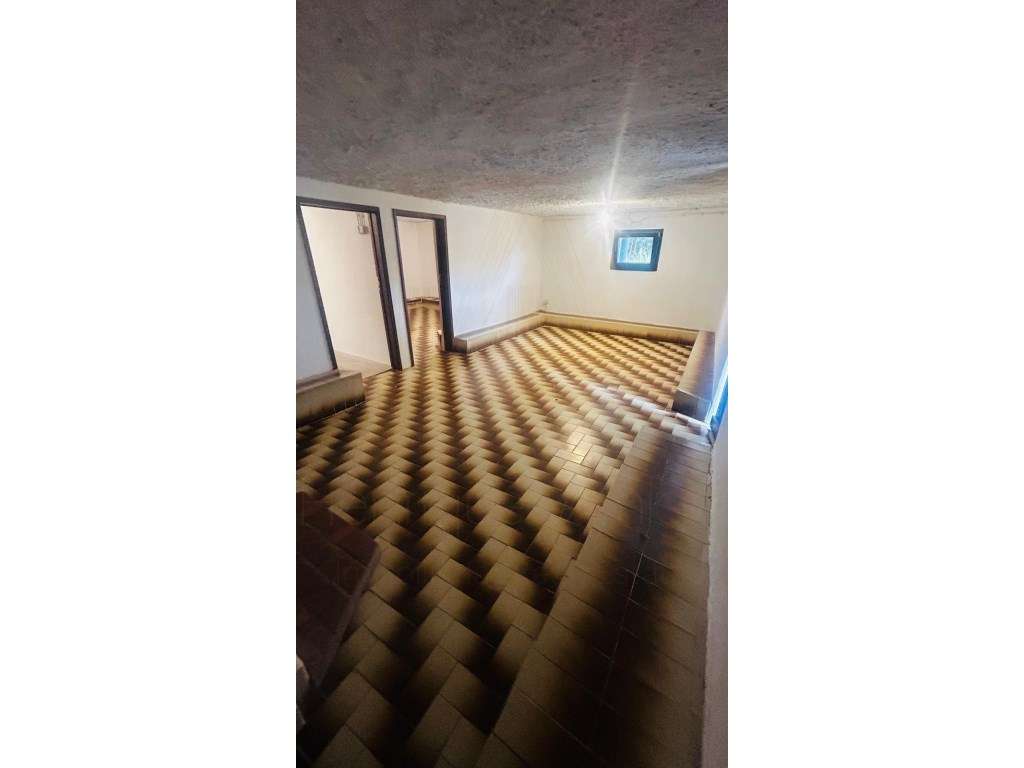 Moradia Isolada T3 em lote de 667m2 em Lagoa de Albufeira, Sesimbra-36