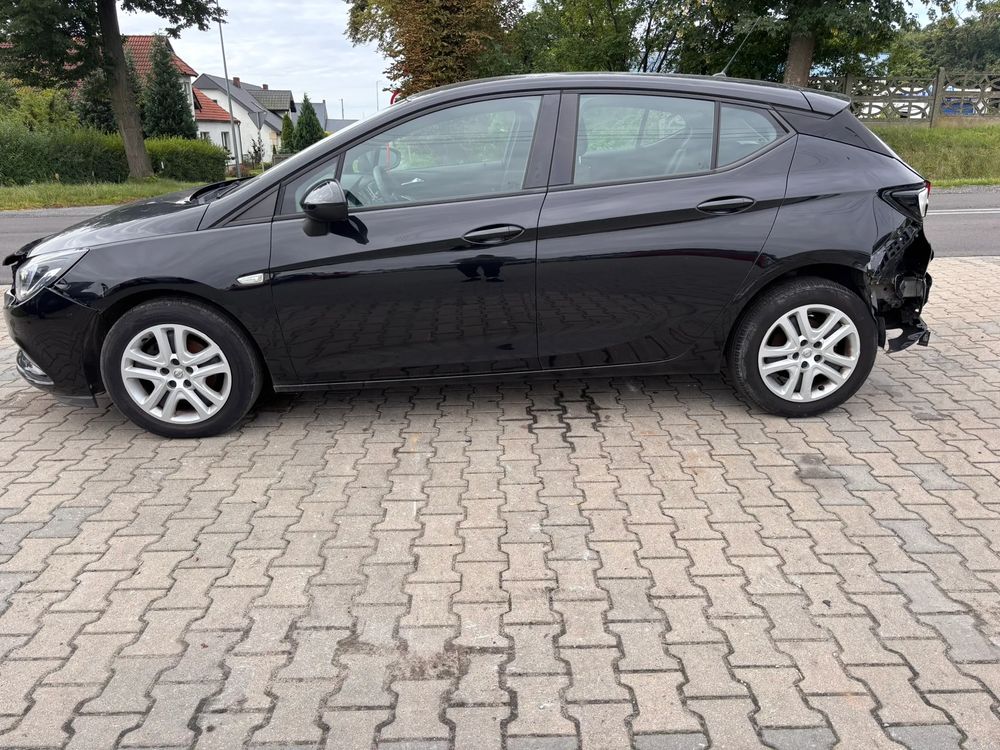 Opel Astra K (2015-2021) 2016