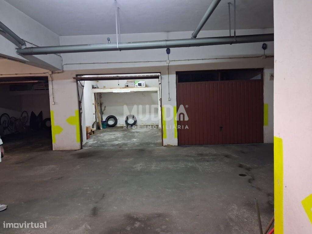 Garagem Box 16m2 no centro de Caldas da Rainha | Excelente investiment-5