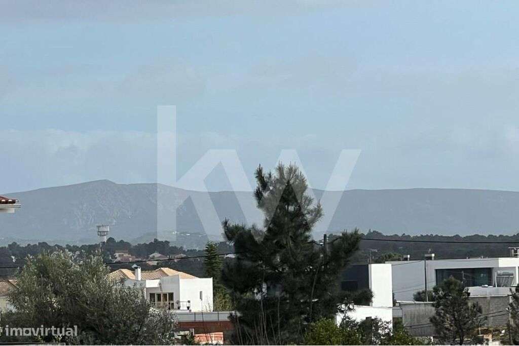 Terreno Urbano com 1379 m2 na urbanização Vila Alegre, Fernão Ferro - - Grande imagem: 4/13