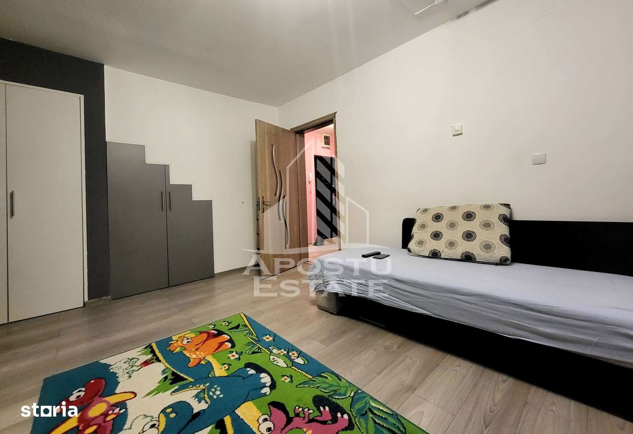 Apartament cu 3 camere, decomandat,  cu scara interioara, zona Lipovei - Imagine principală: 1/18