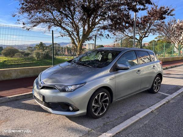 Toyota Auris 1.8 HSD Comfort +P.Sport+Navi - 1