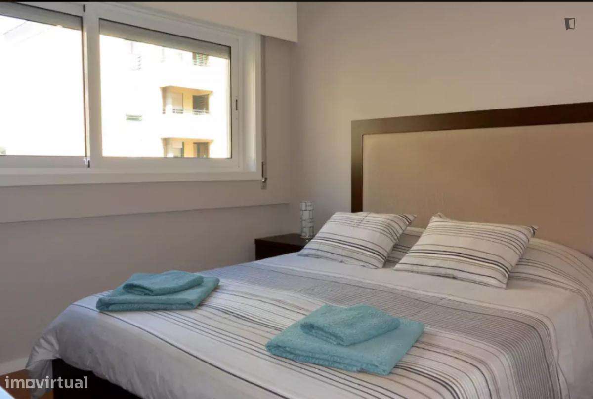 Apartamento com 1 quartos - localizado em Massarelos Porto - Grande imagem: 2/10