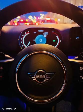 MINI John Cooper Works - 7