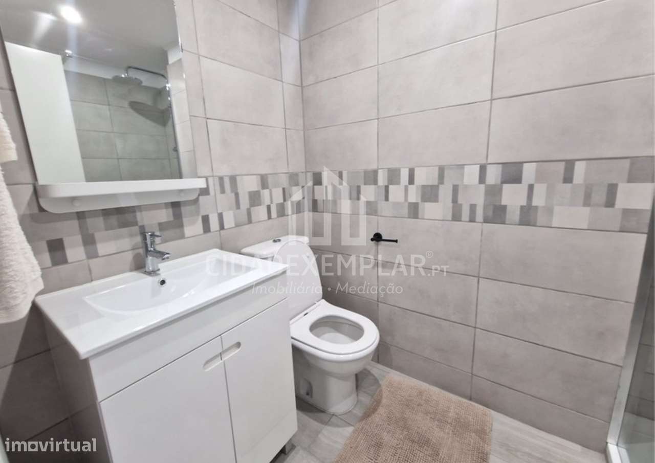 Apartamento T1, Como Novo! 1º linha da Praia da Rocha-19