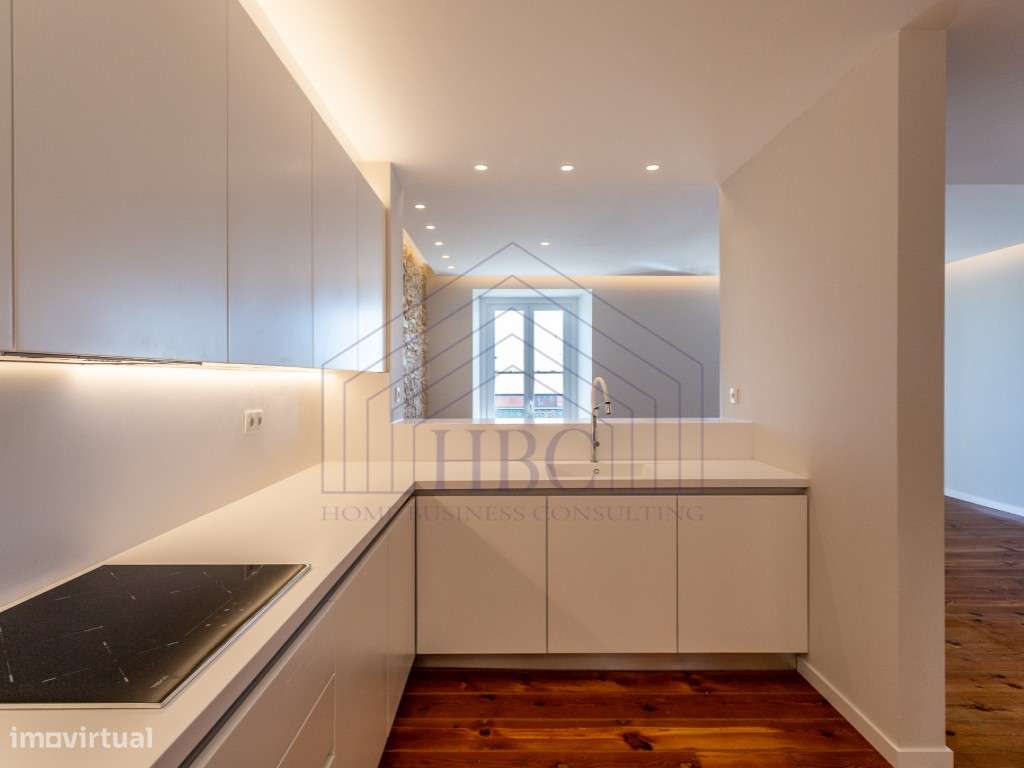 Apartamento T2 Remodelado por Arquiteto | Vista Rio Tejo | Avenida ...-13